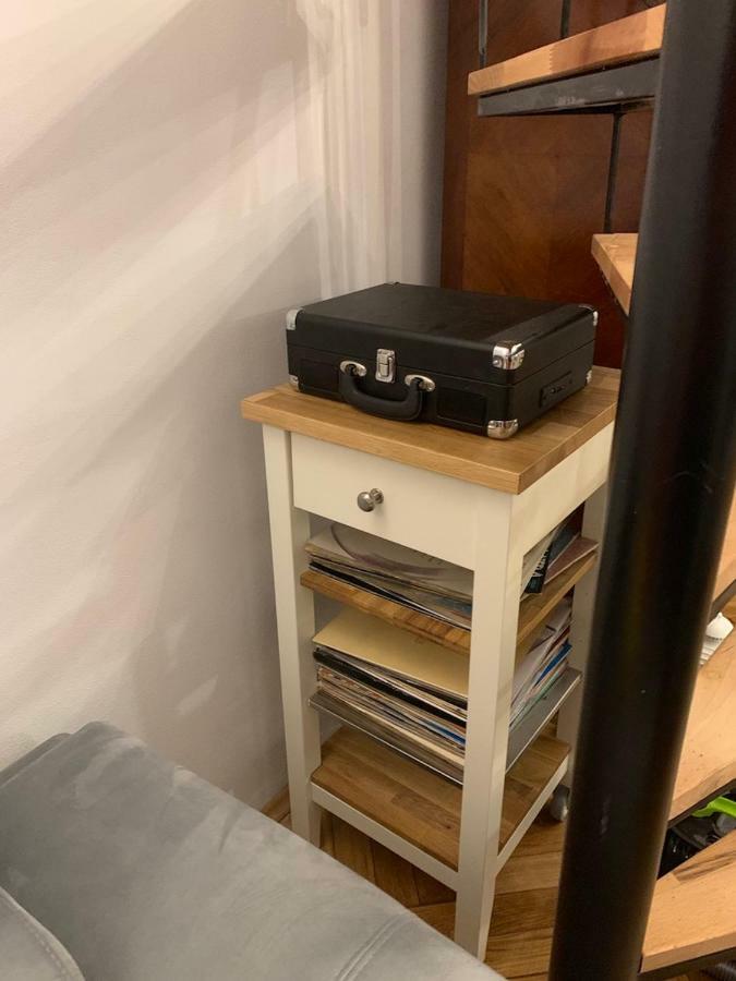 Charming Studio Apartment In The Heart Of The Jewish District! 克拉科夫 外观 照片