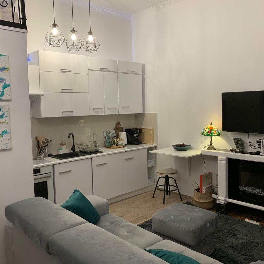 Charming Studio Apartment In The Heart Of The Jewish District! 克拉科夫 外观 照片