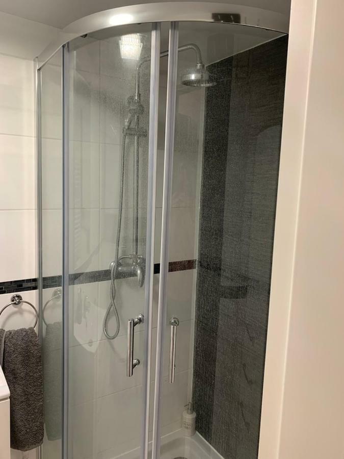 Charming Studio Apartment In The Heart Of The Jewish District! 克拉科夫 外观 照片