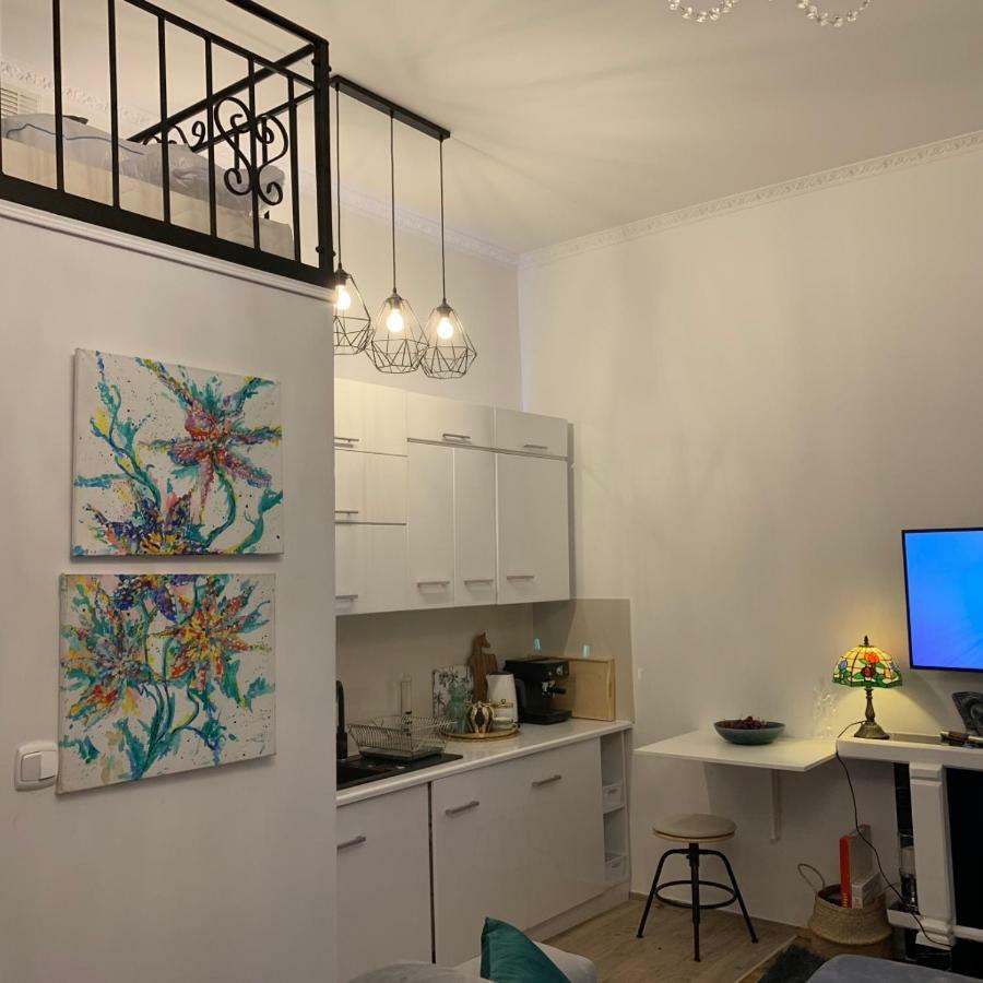 Charming Studio Apartment In The Heart Of The Jewish District! 克拉科夫 外观 照片